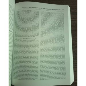 Issues in Pakistan's Economy by S. Akbar Zaidi Oxford 3rd Edition