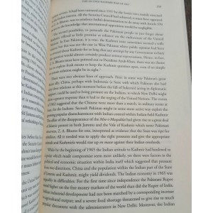 Kashmir A Disputed Legacy 1846 - 1990 by Alastair Lamb Oxford